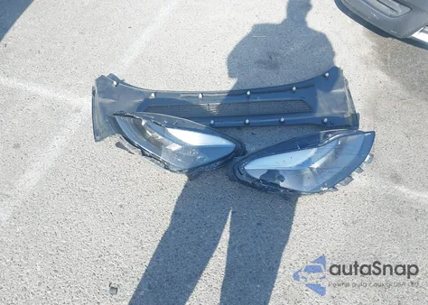 2022 Tesla Model Y Long Range Dual Motor All-Wheel Drive из США, поврежденный, VIN 7SAYGDEE2NF533358